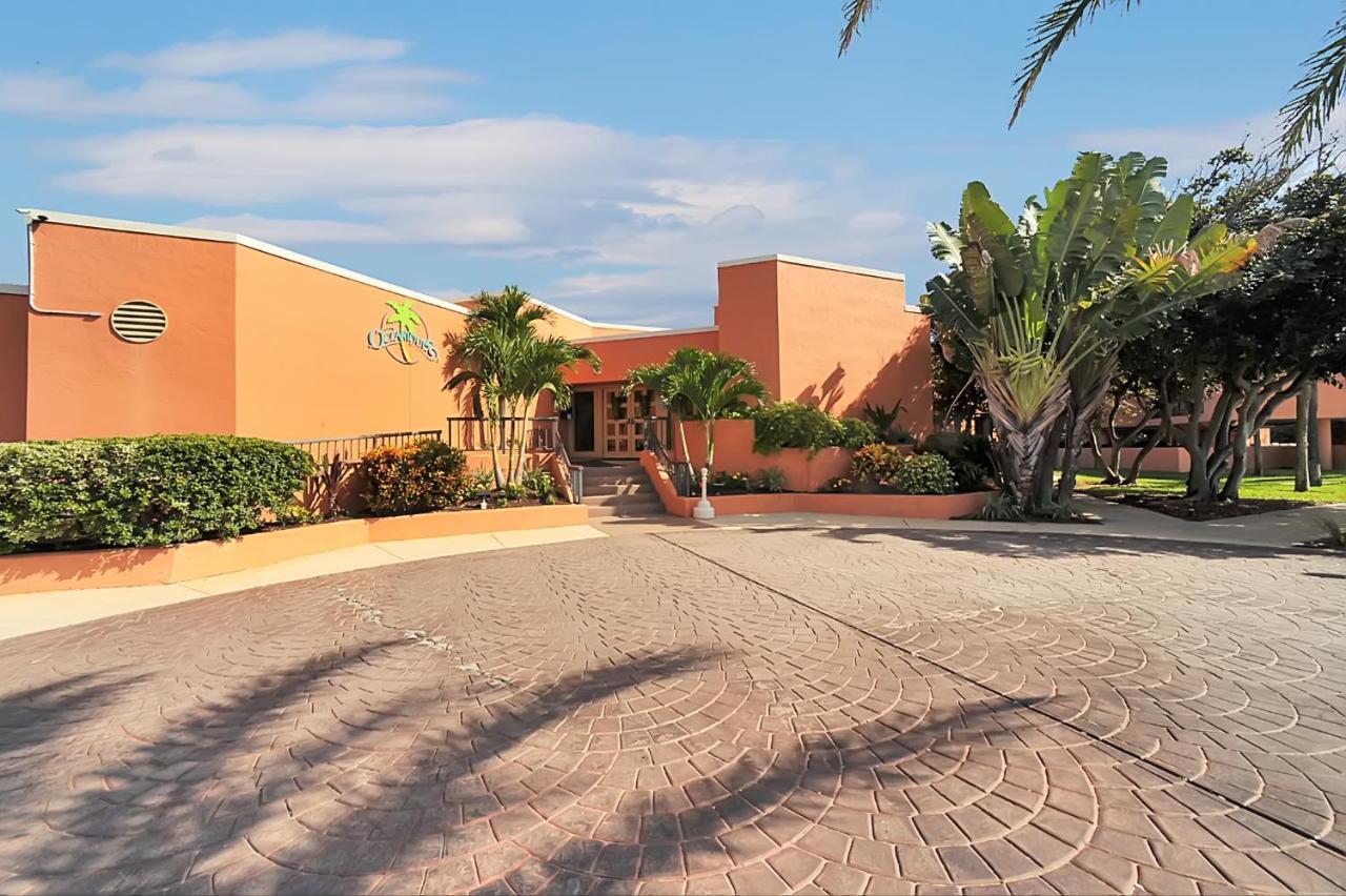 Oceanique Resort Indian Harbour Beach Bagian luar foto