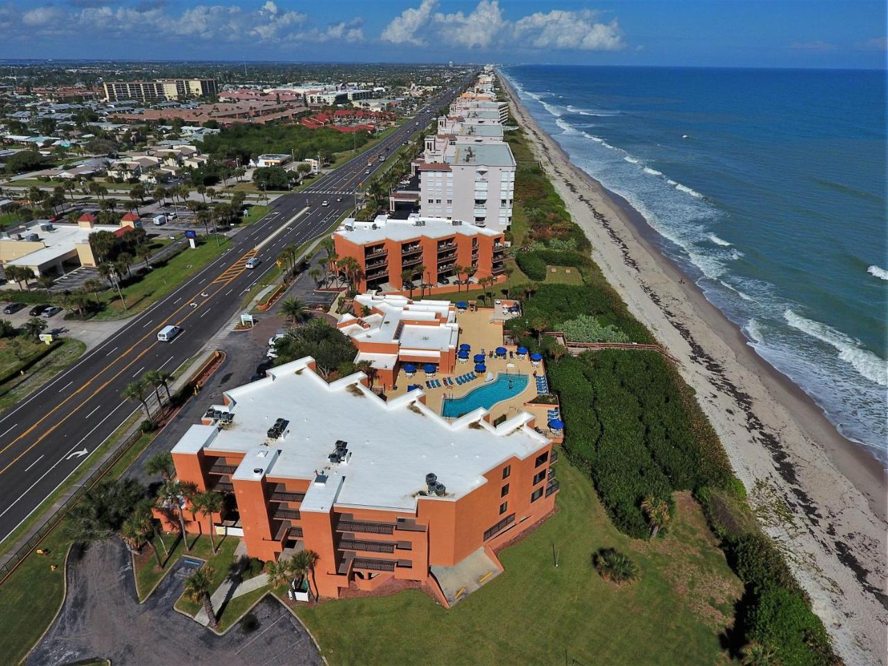 Oceanique Resort Indian Harbour Beach Bagian luar foto